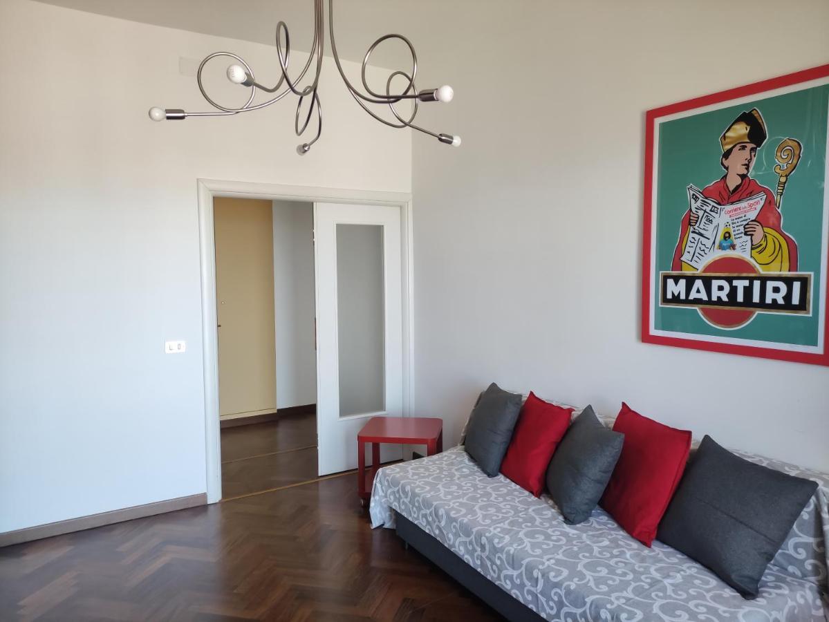 New Panoramic Apartment - Half Way Center-Vomero District نابولي المظهر الخارجي الصورة